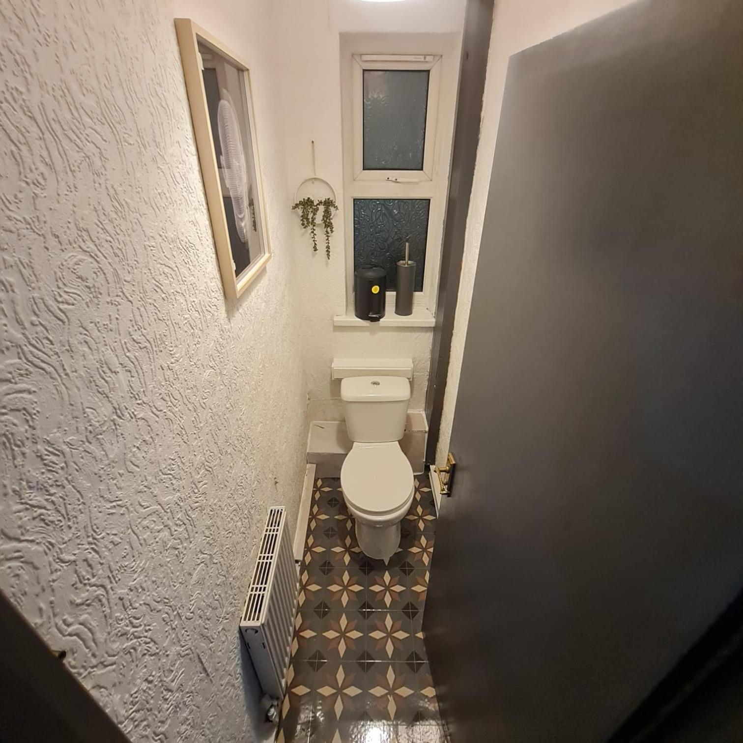 Colebert Avenue Apartment Londra Exterior foto